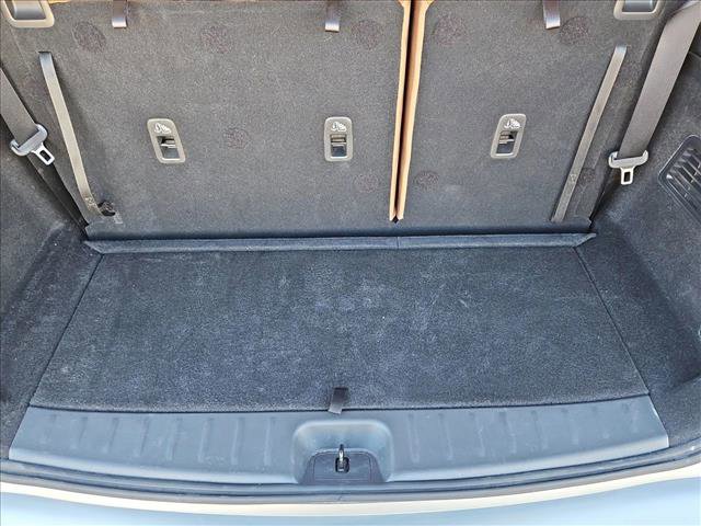 Used 2022 Nissan Pathfinder Platinum w/ Cargo Package image 6