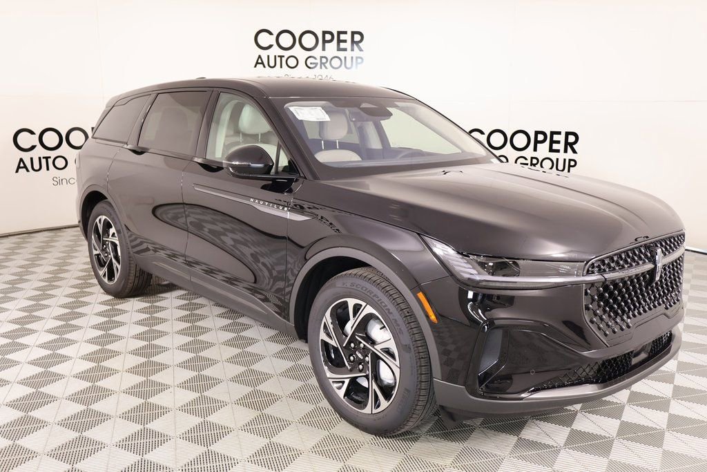 New 2026 Lincoln Nautilus Premier w/ Jet Appearance Package AWD/4WD video 1