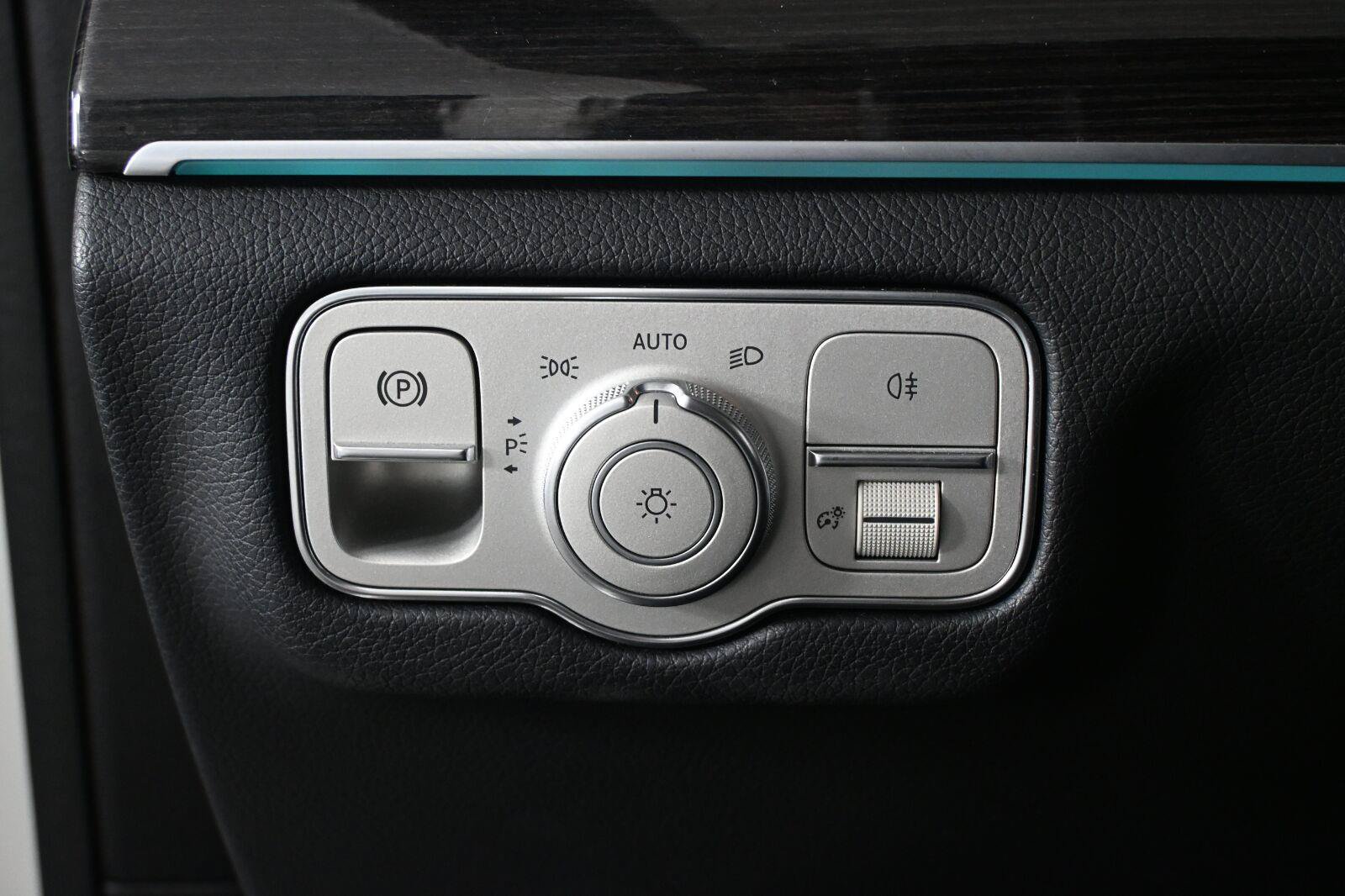Certified 2022 Mercedes-Benz GLS 450 4MATIC image 9