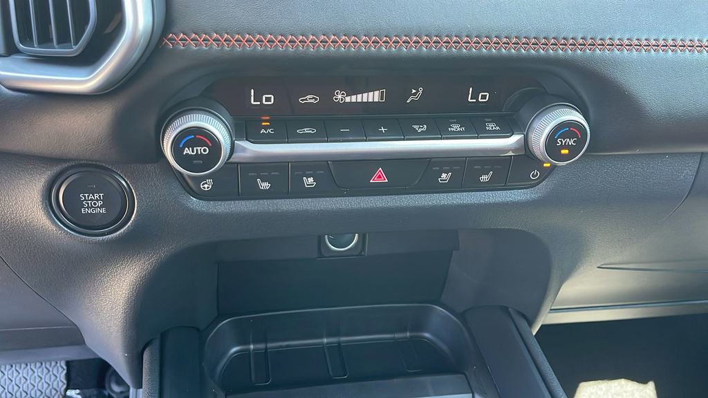 New 2025 MAZDA CX-50 AWD 2.5 Turbo w/ Accent Package image 19