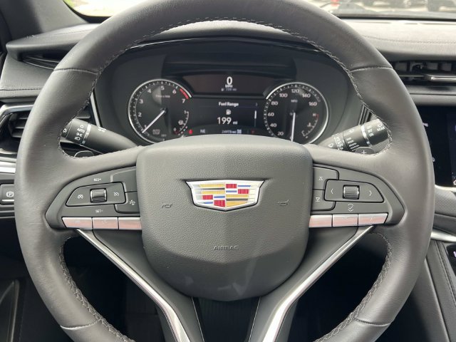 Certified 2024 Cadillac XT6 Luxury w/ LPO, Floor Liner Package AWD/4WD image 19