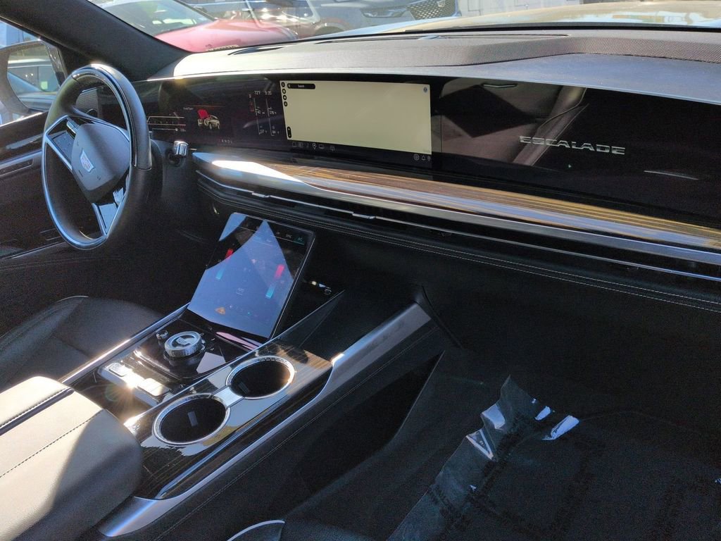 Certified 2025 Cadillac Escalade ESV Premium Luxury image 22