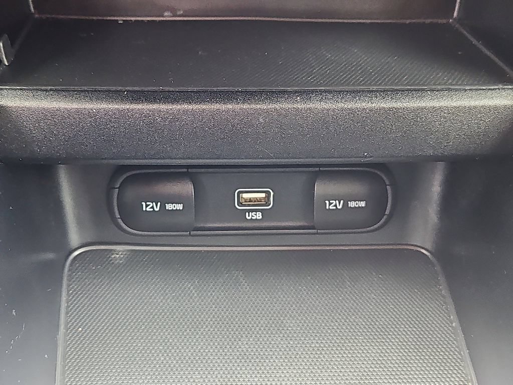Certified 2023 Kia Forte LXS FWD image 16