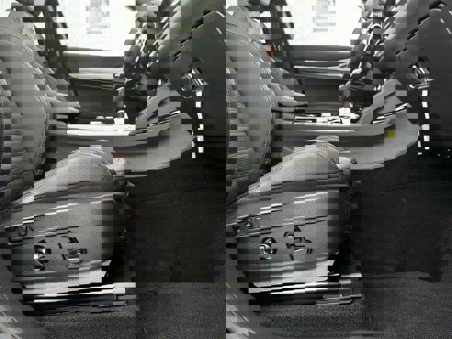 New 2025 Alfa Romeo Stelvio Sprint image 6