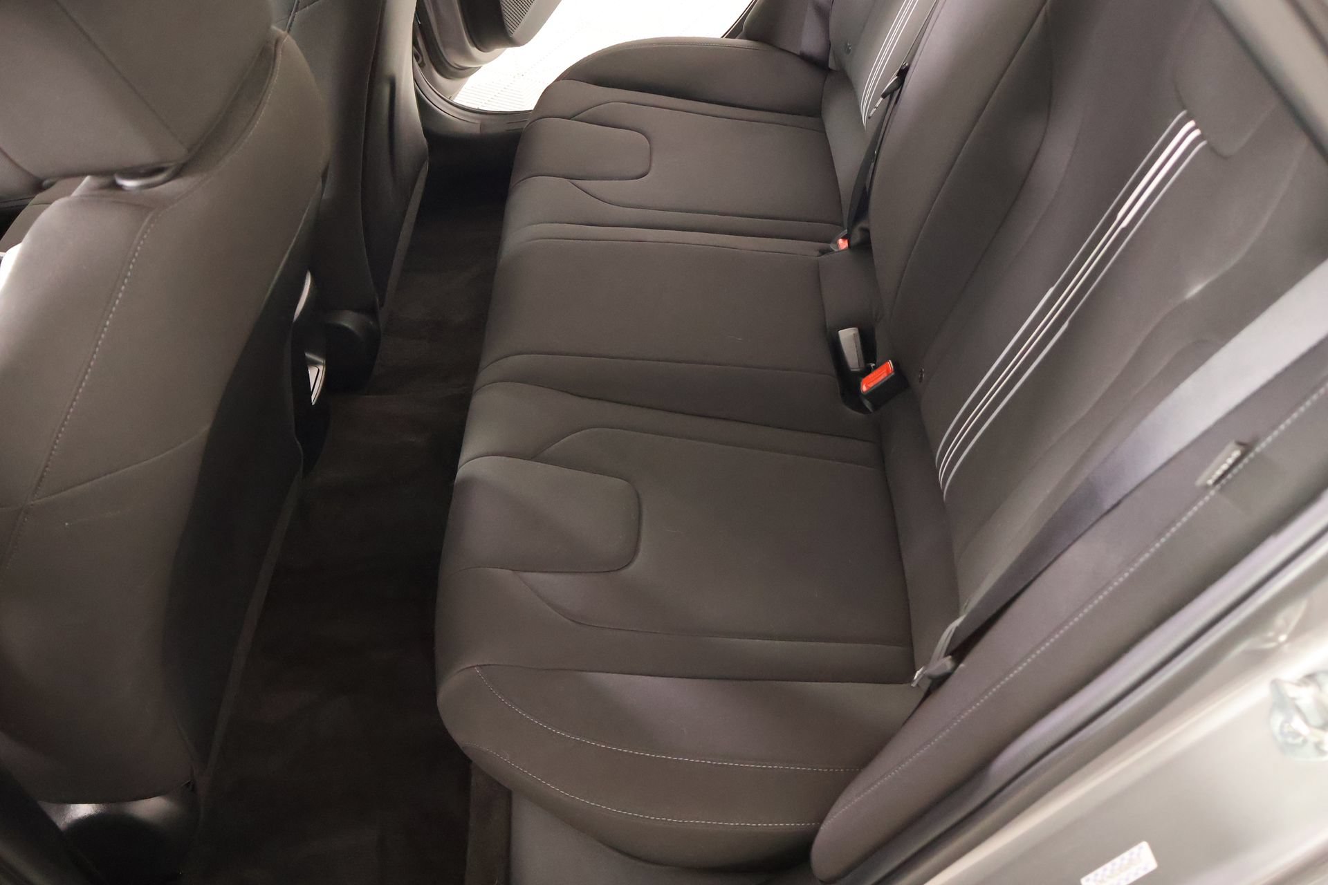 Used 2024 Hyundai Elantra SEL FWD image 11