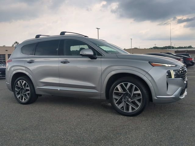 Used 2023 Hyundai Santa Fe Calligraphy FWD image 2
