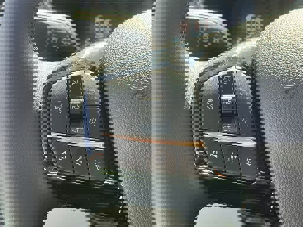 New 2025 Ford Escape Active w/ Active Premium Tech Pack image 22