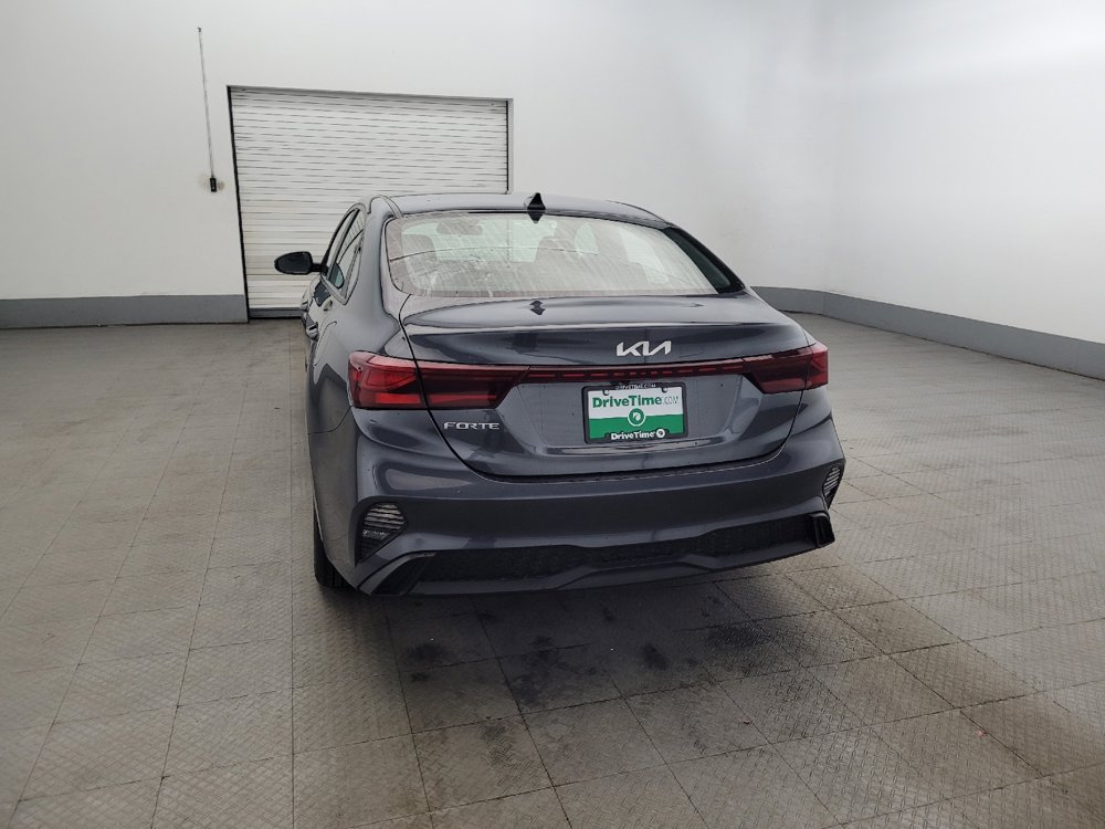 Used 2023 Kia Forte LXS w/ LXS Technology Package image 6