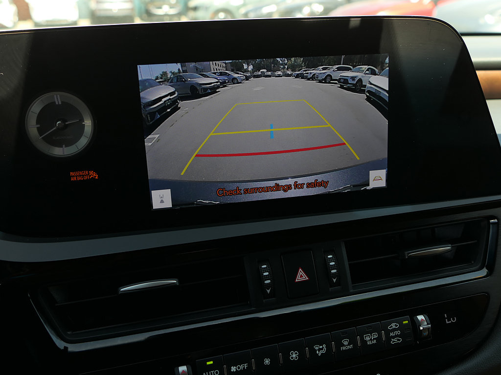Used 2024 Lexus ES 350 w/ Premium Package FWD image 19