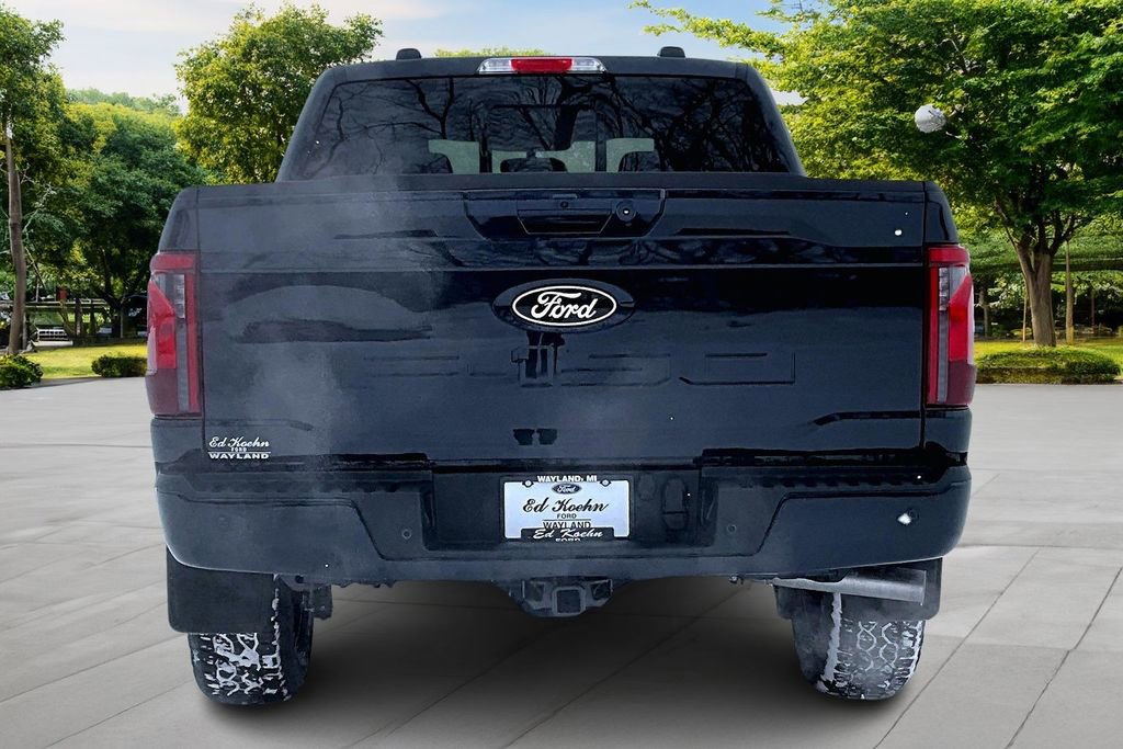 New 2026 Ford F150 XLT w/ Equipment Group 302A MID AWD/4WD image 4