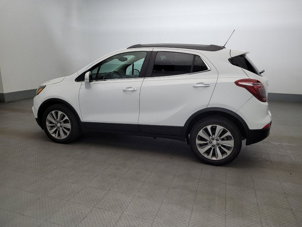 Used 2019 Buick Encore Preferred image 3