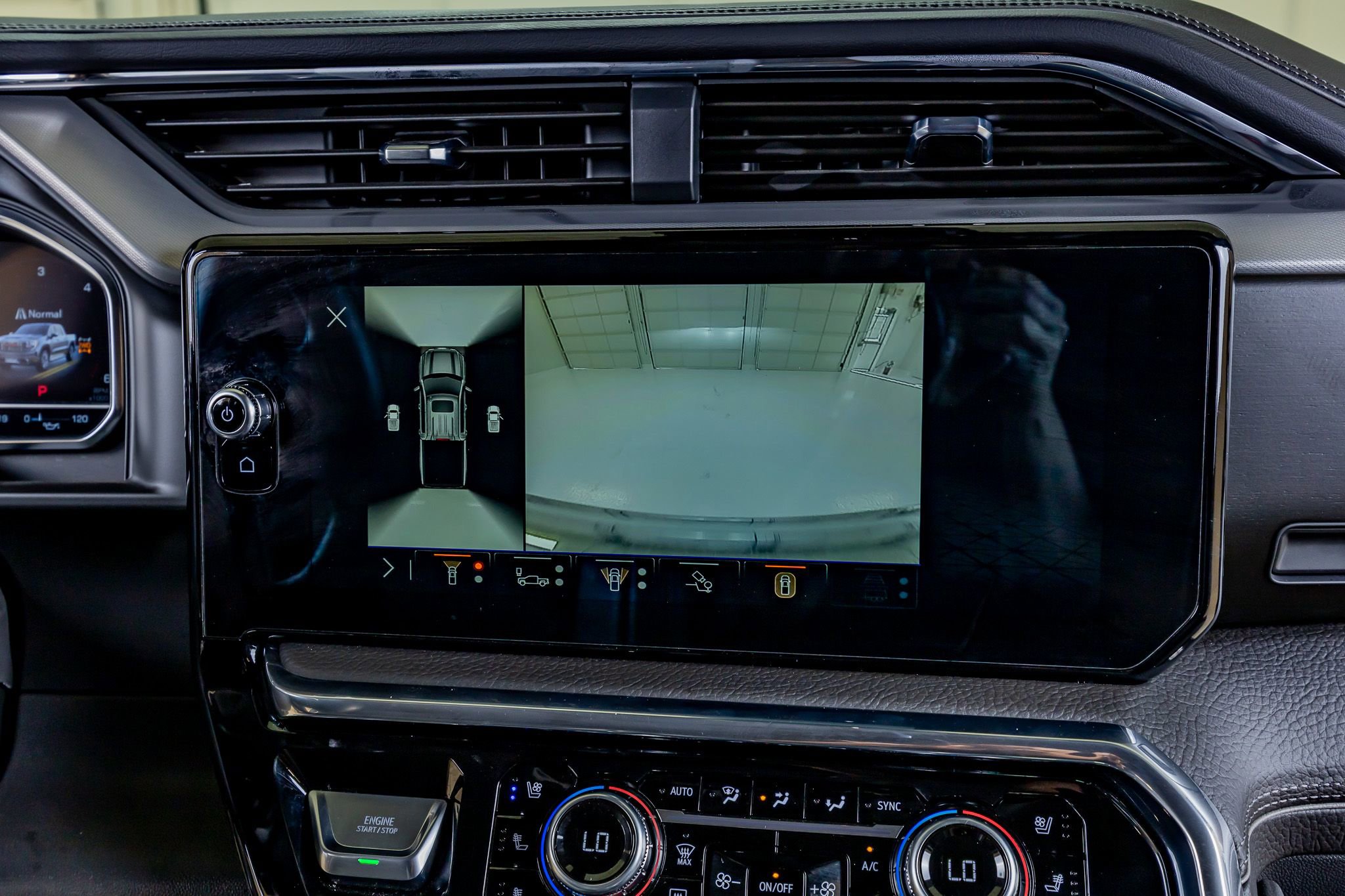 Used 2025 GMC Sierra 1500 Denali w/ Denali Reserve Package image 26