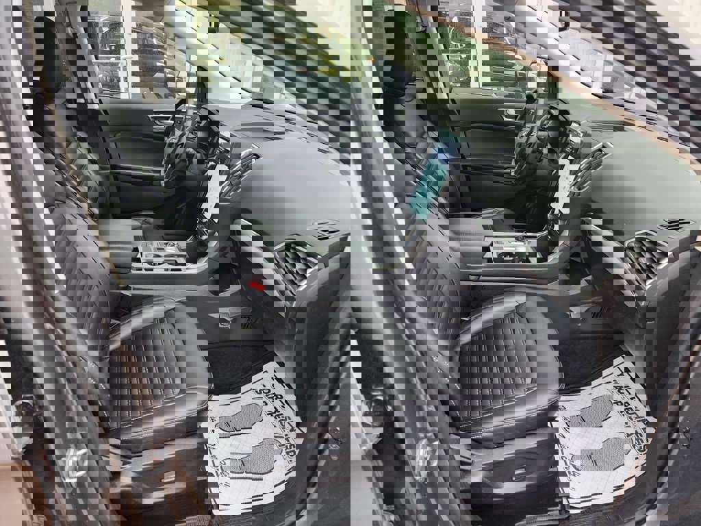 Used 2022 Ford Edge SEL w/ Convenience Package image 14