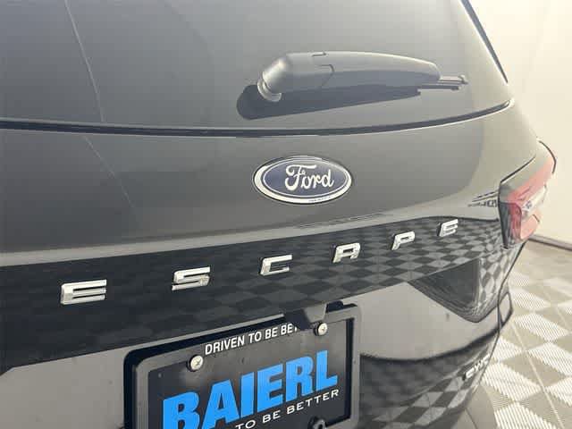 Used 2026 Ford Escape ST-Line w/ Tech Pack #1 AWD/4WD image 10