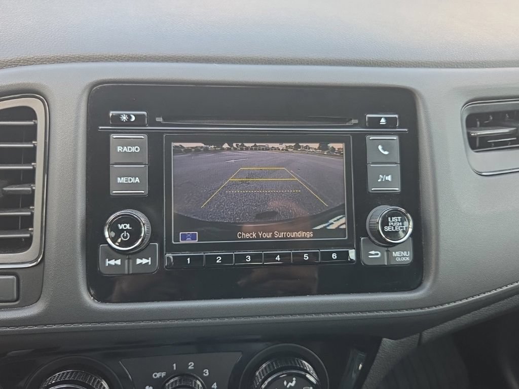 Used 2022 Honda HR-V LX image 24