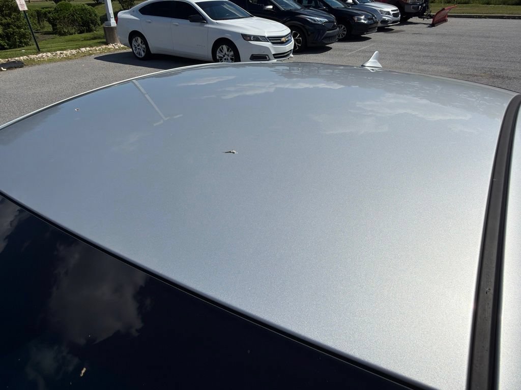 Used 2013 Hyundai Elantra GLS w/ Preferred Pkg FWD image 18