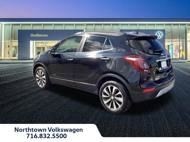 Used 2017 Buick Encore Essence FWD image 3