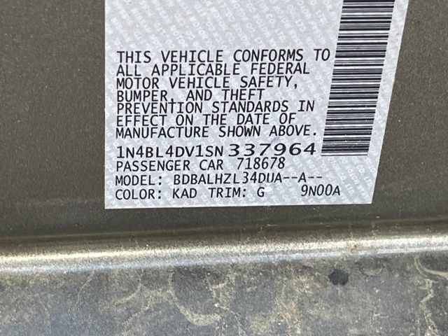 Used 2025 Nissan Altima 2.5 SV FWD image 24