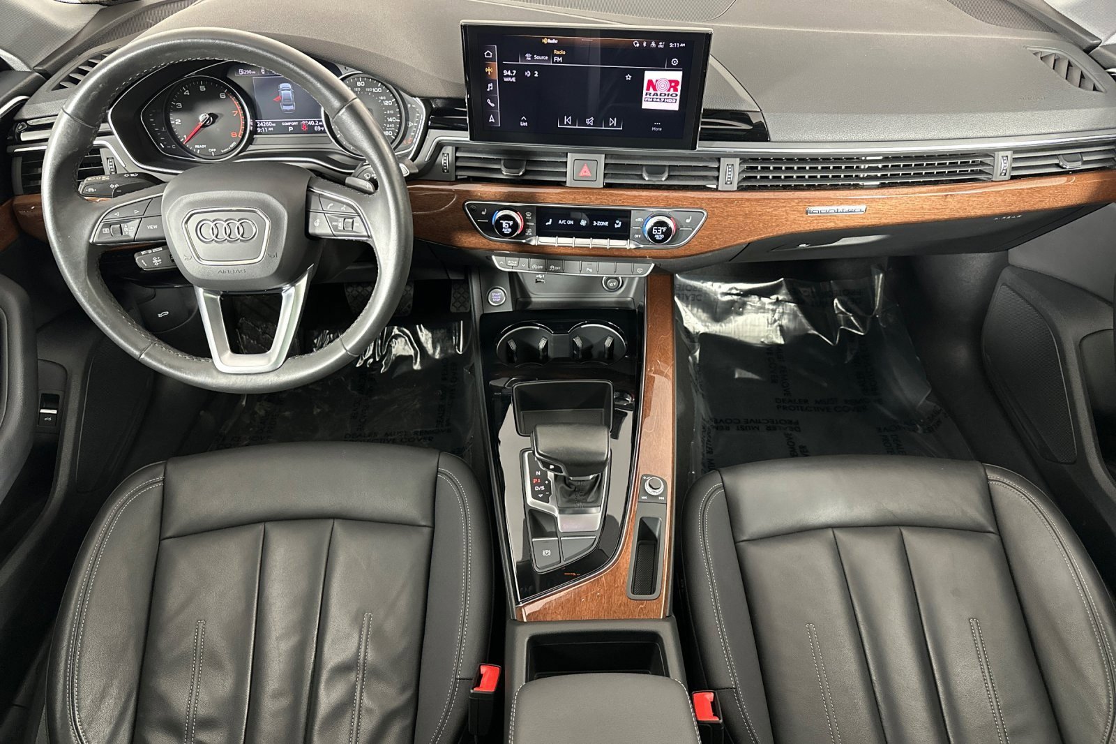 Used 2024 Audi A4 2.0T Premium w/ Convenience Package image 12