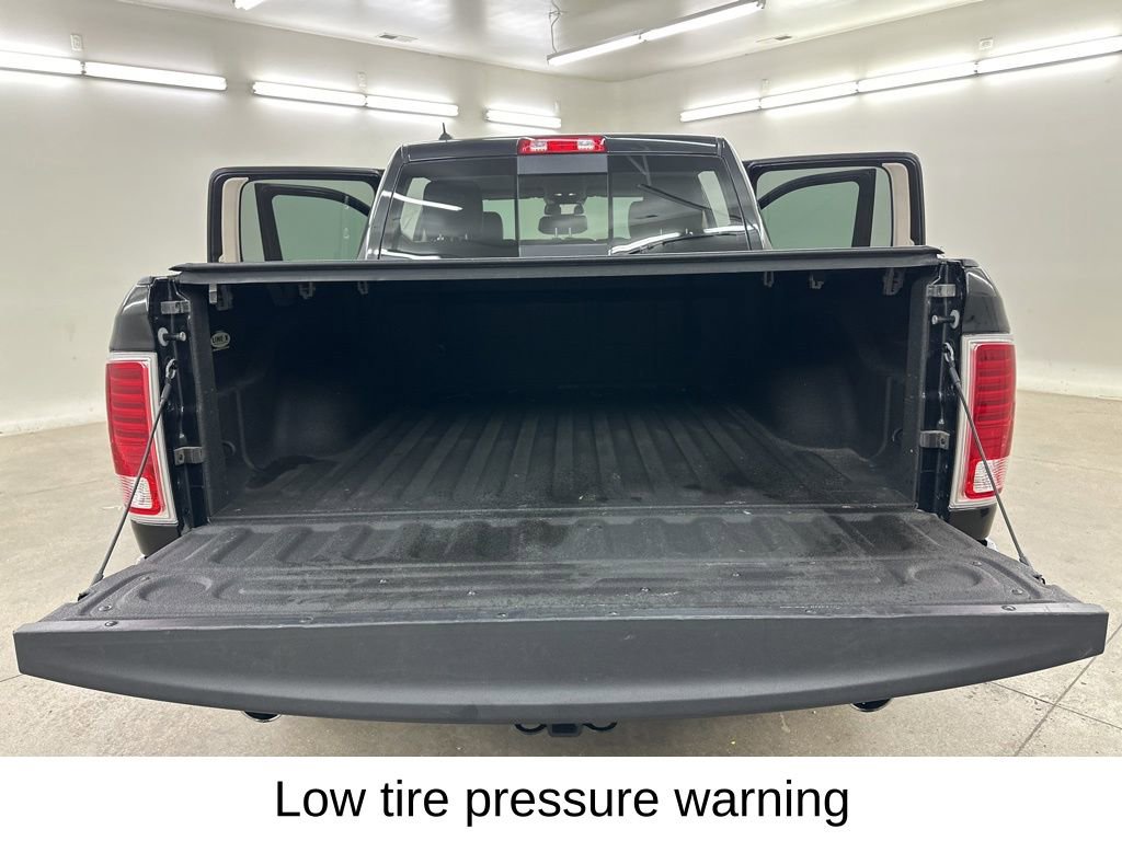 Used 2017 RAM 1500 Laramie image 29