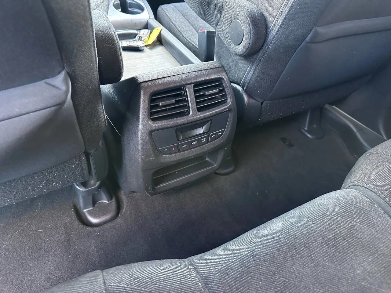 Used 2020 Honda Pilot EX image 16