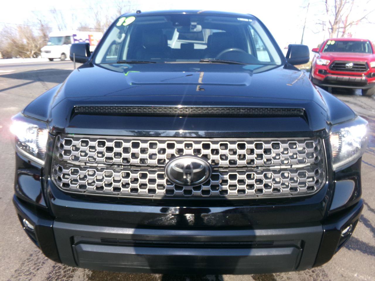 Used 2019 Toyota Tundra SR5 w/ SX Package image 8