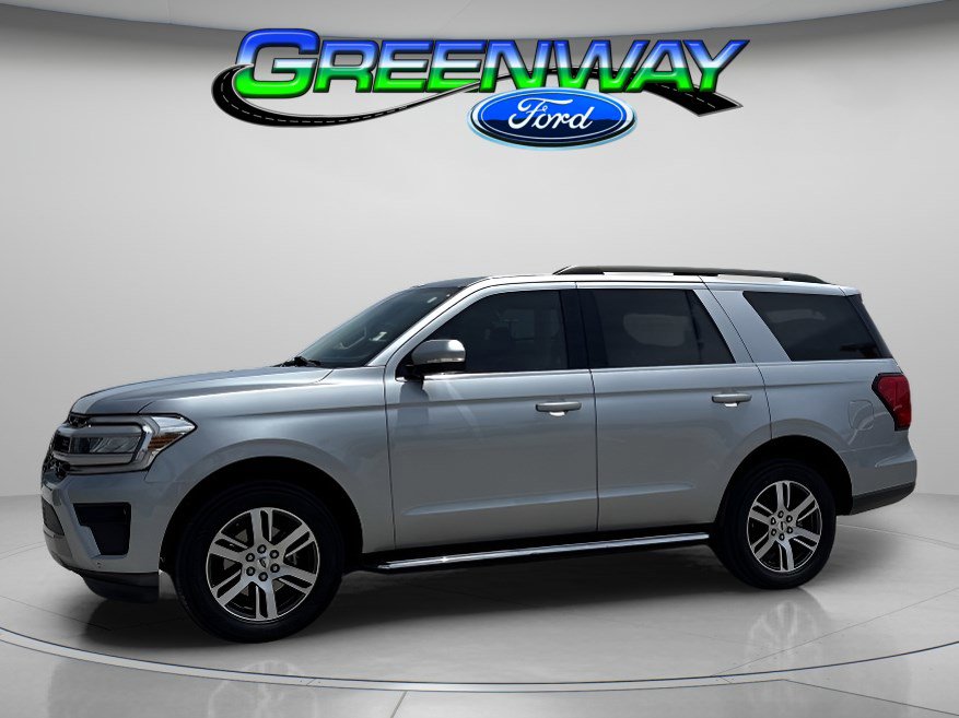 Certified 2022 Ford Expedition XLT RWD image 1