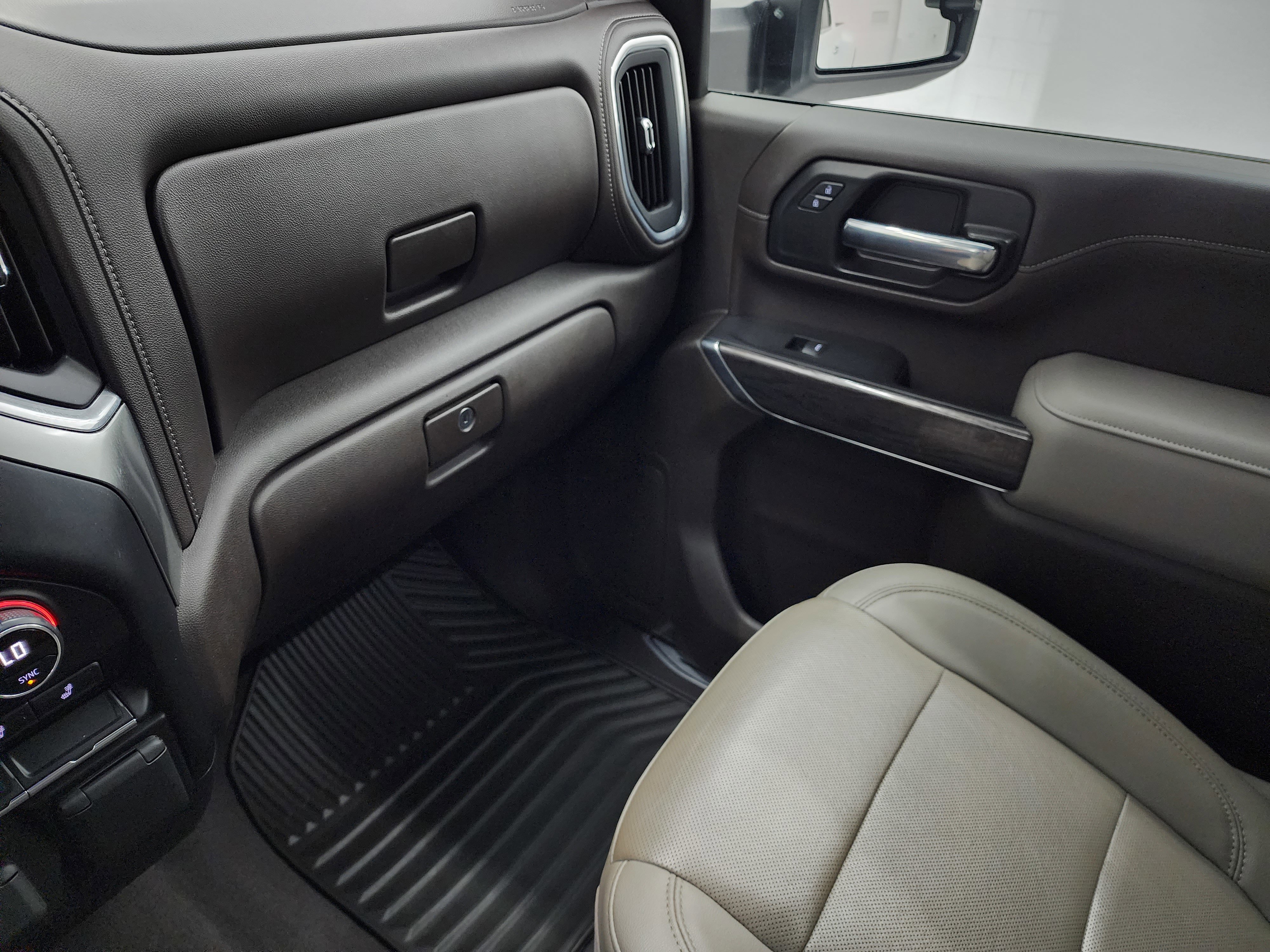 Used 2021 Chevrolet Silverado 3500 LTZ w/ Gooseneck/5TH Wheel Package image 12