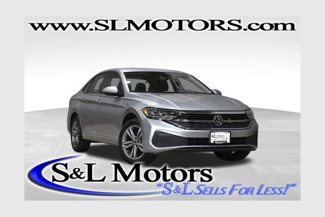 Used 2024 Volkswagen Jetta SE