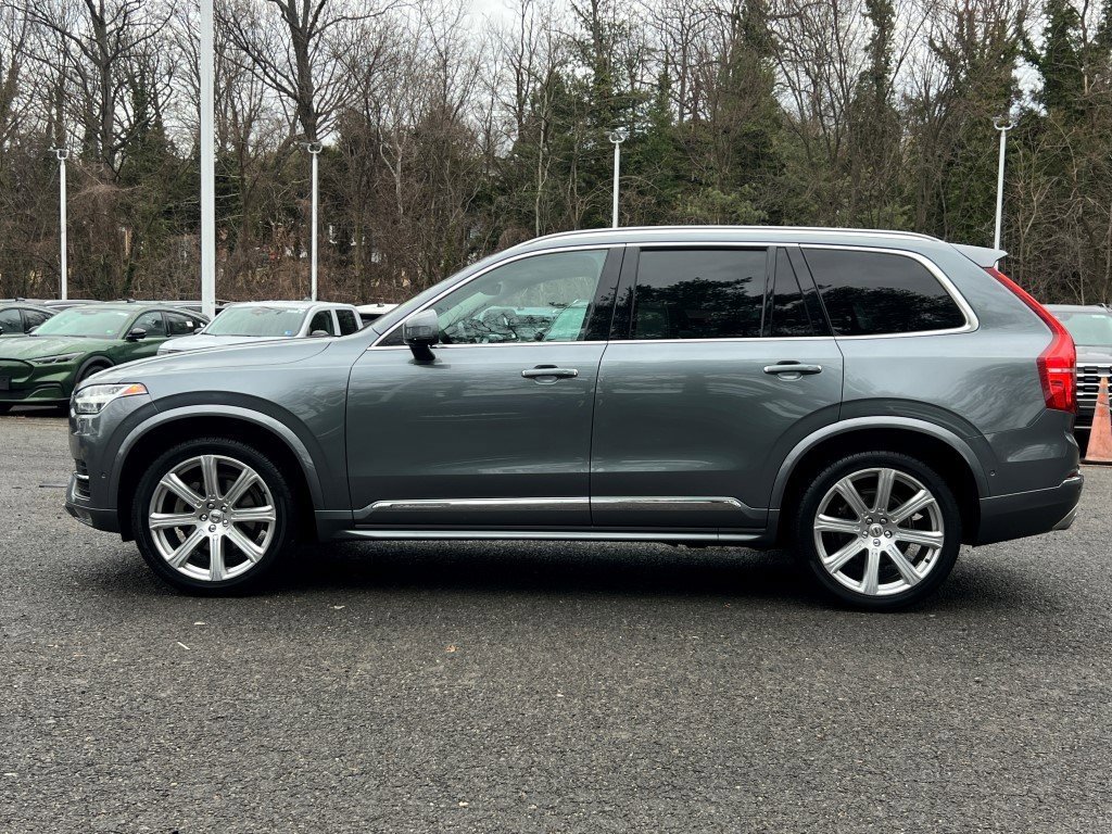 Used 2019 Volvo XC90 T6 Inscription w/ Luxury Package image 3