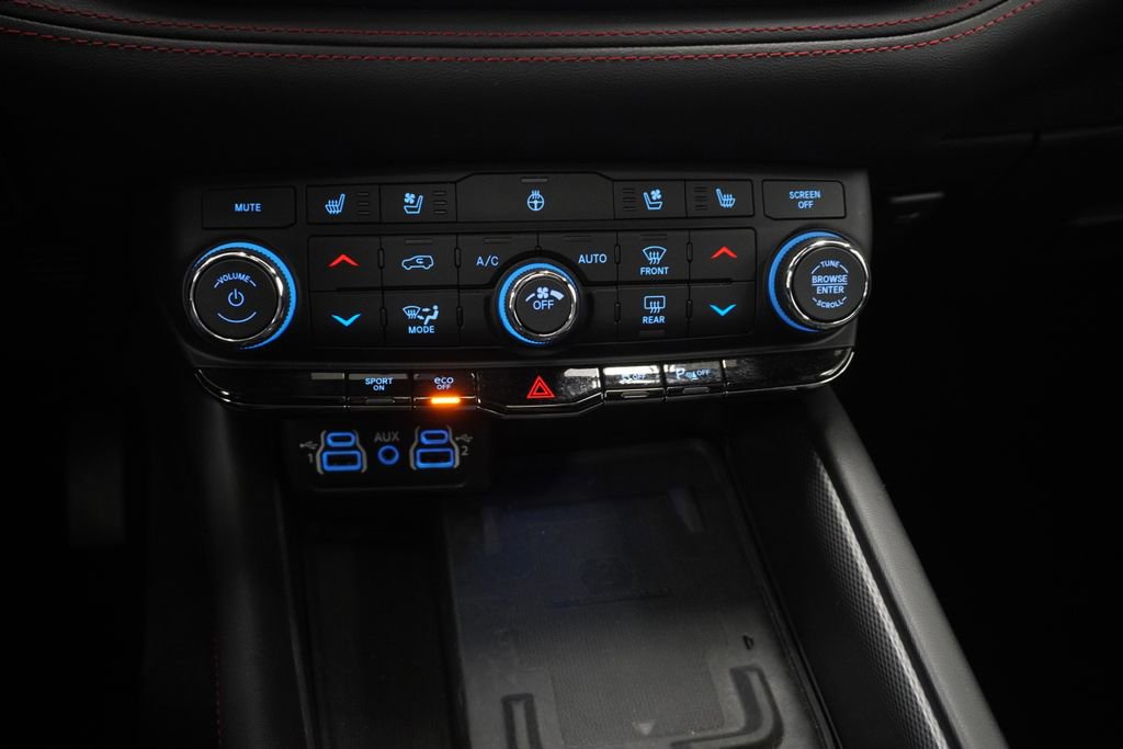 Used 2023 Dodge Durango R/T AWD/4WD image 33