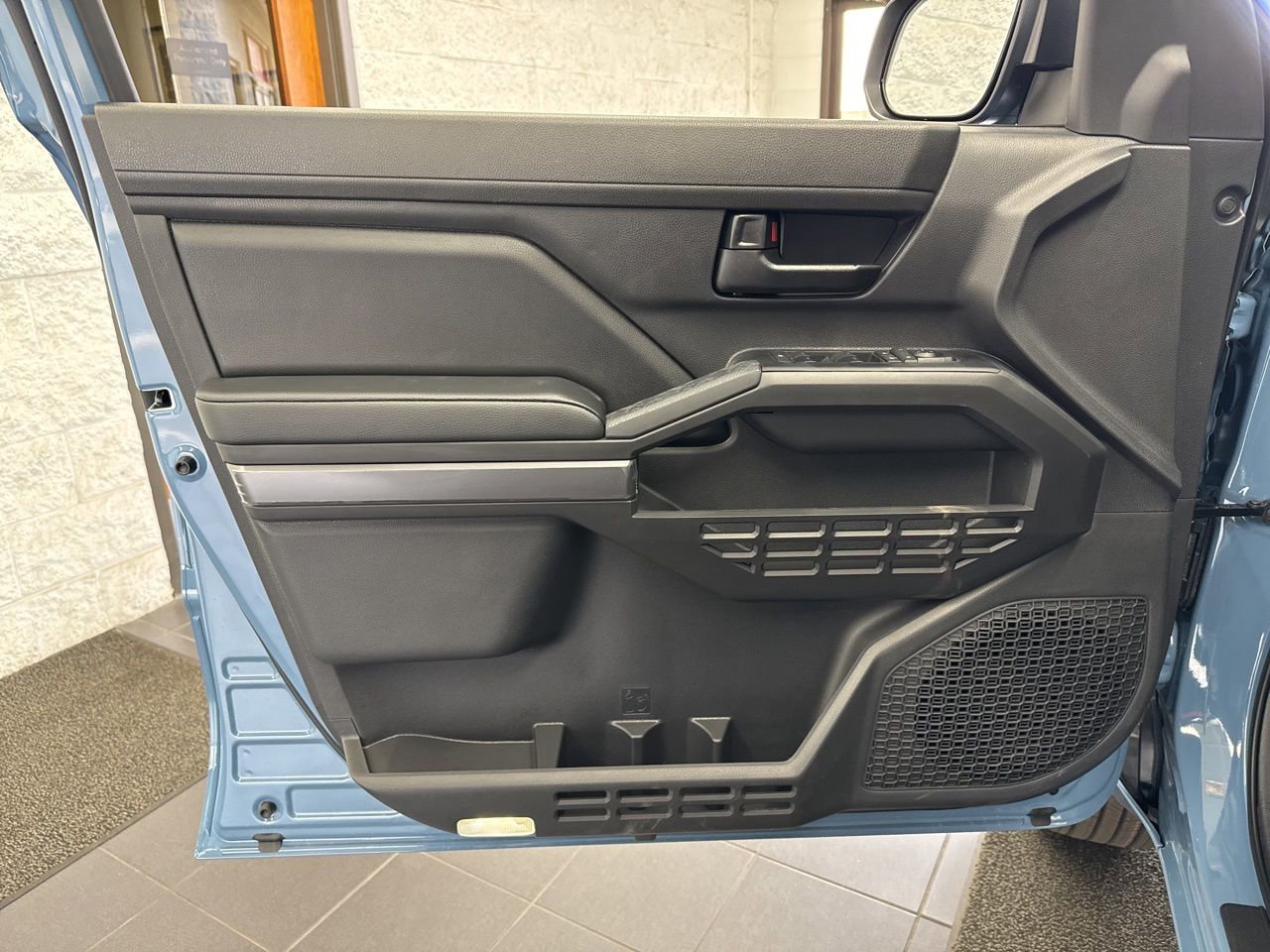 New 2026 Toyota Tacoma SR5 image 33