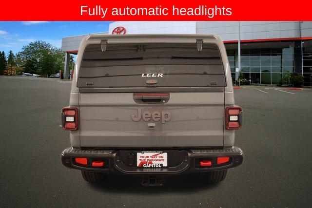 Used 2021 Jeep Gladiator Rubicon AWD/4WD image 5