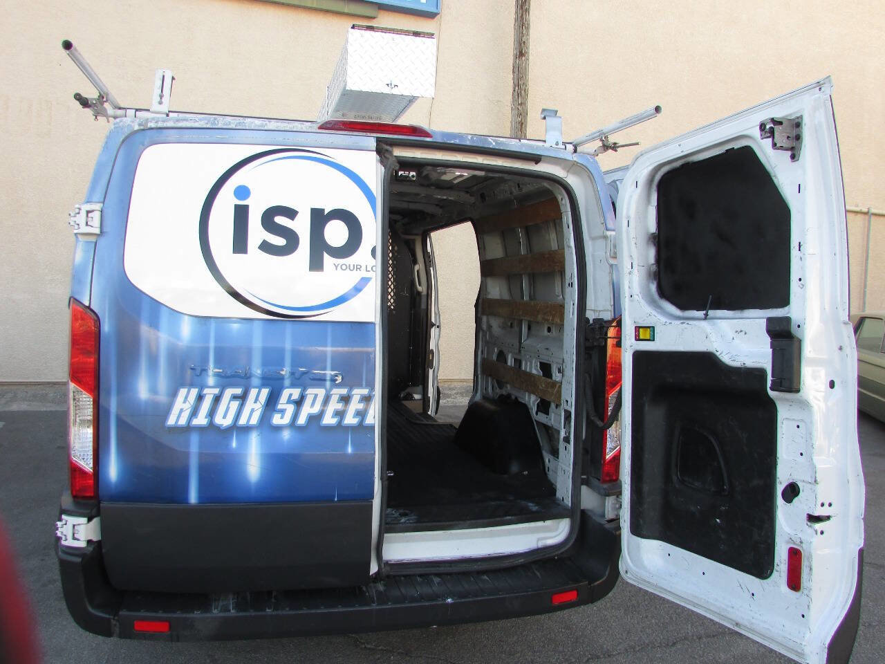 Used 2018 Ford Transit 250 130 Low Roof w/ Exterior Upgrade Package image 16