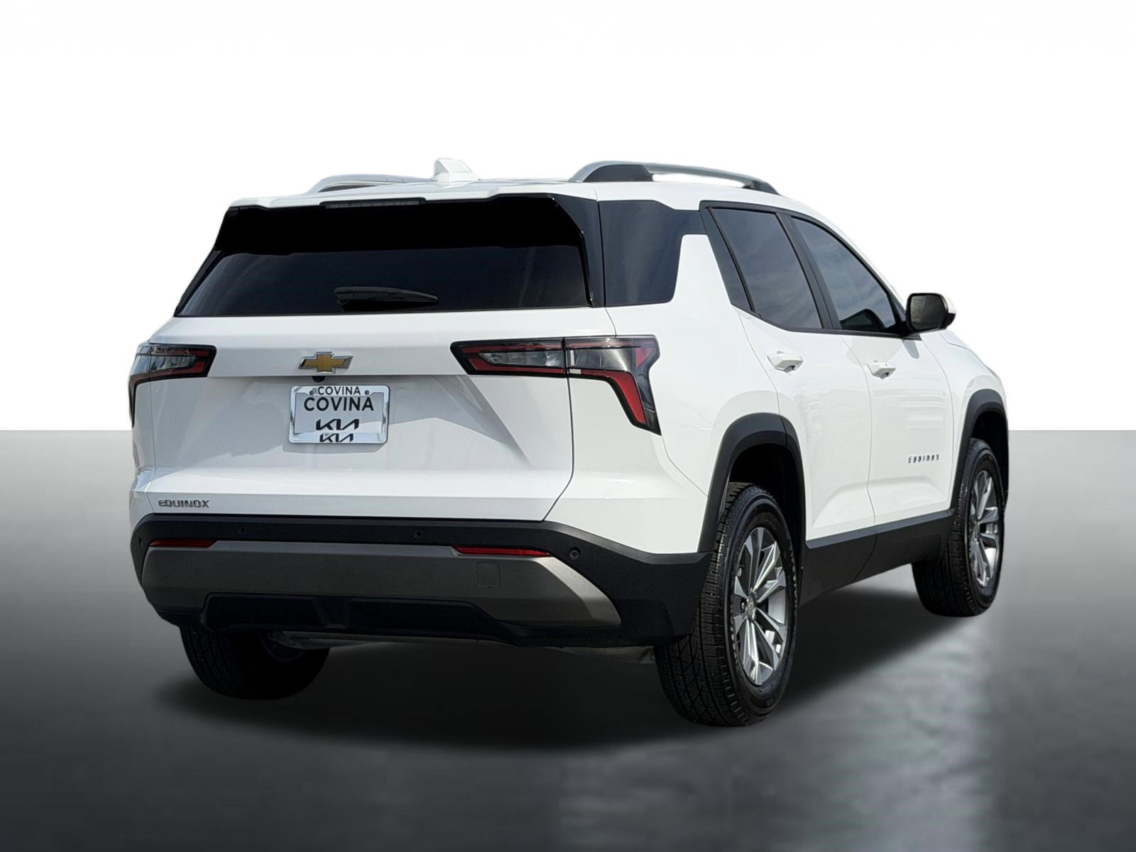 Used 2025 Chevrolet Equinox LT image 8