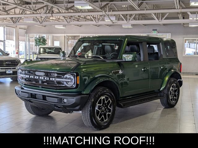 Used 2025 Ford Bronco Outer Banks image 4