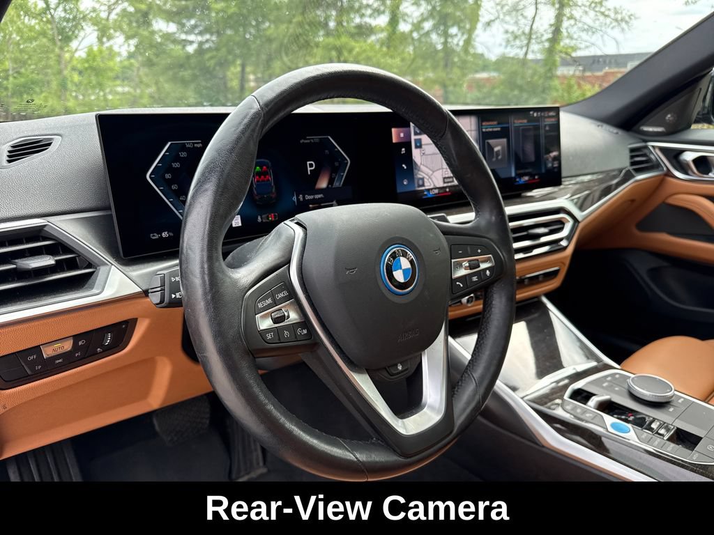 Used 2023 BMW i4 eDrive40 w/ Premium Package RWD image 17