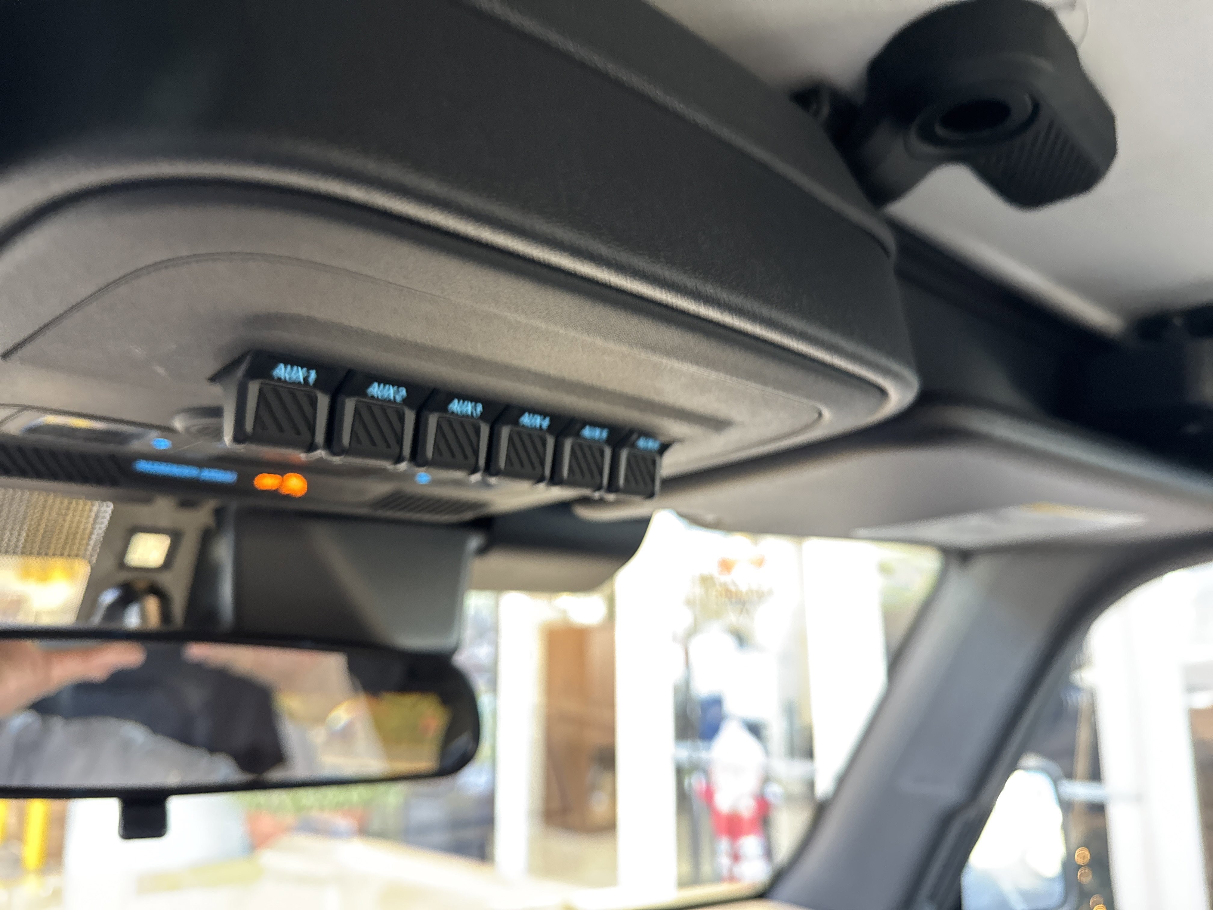 New 2025 Ford Bronco Badlands image 30