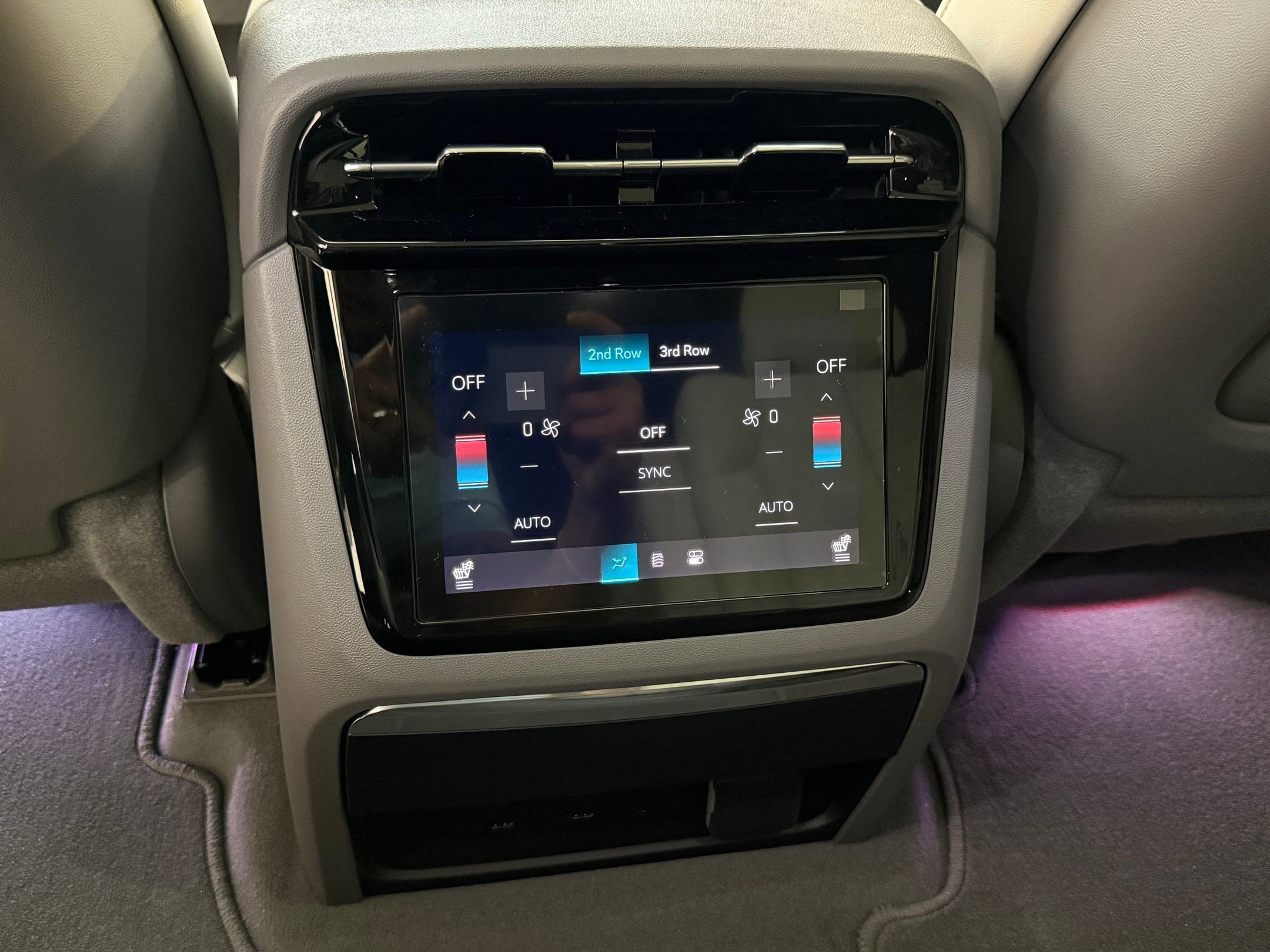 New 2026 Cadillac Escalade IQL Luxury image 29