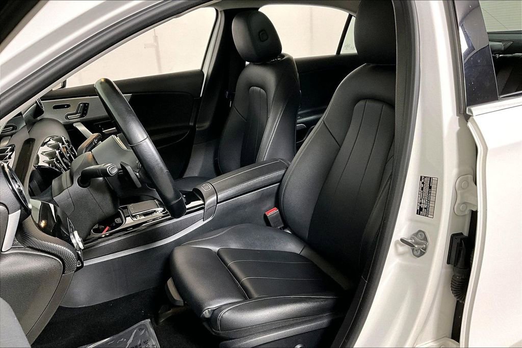 Used 2020 Mercedes-Benz A 220 image 25