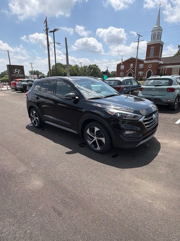 Used 2018 Hyundai Tucson Sport w/ Cargo Package AWD/4WD image 8