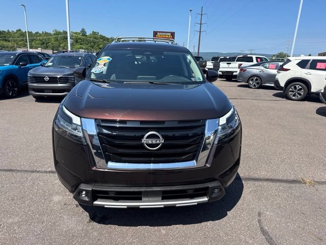 Certified 2022 Nissan Pathfinder SL AWD/4WD image 2