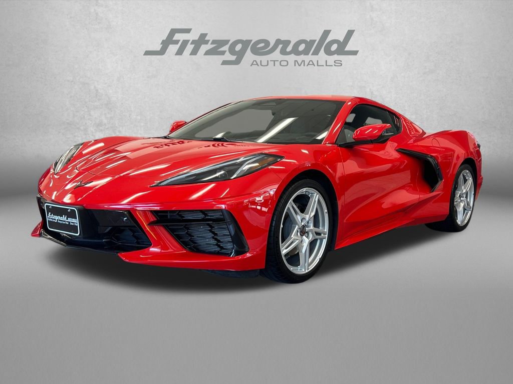 Used 2025 Chevrolet Corvette Stingray Premium Cpe w/ 3LT RWD image 2