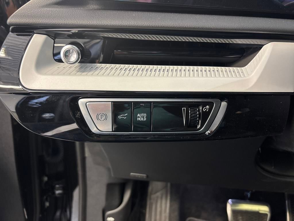 New 2025 Cadillac Optiq Sport 1 image 36