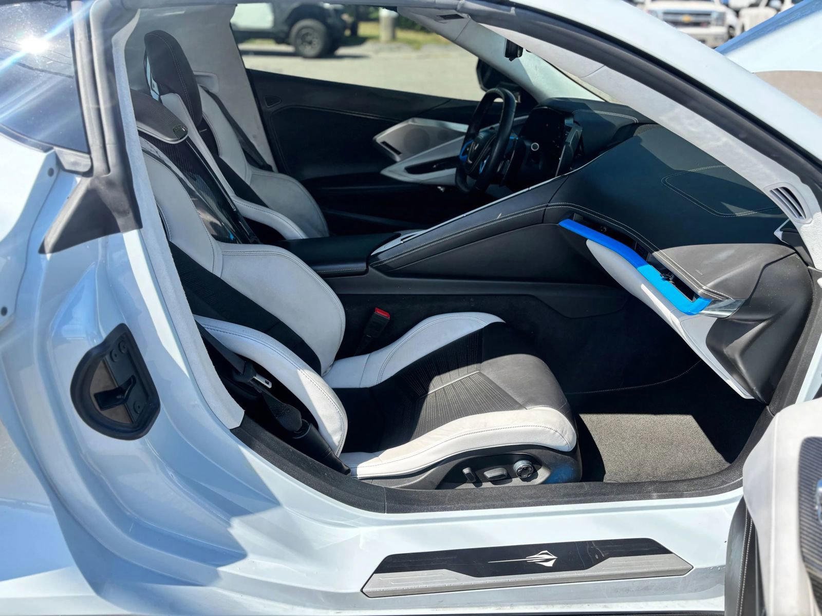 Used 2020 Chevrolet Corvette Stingray Premium Cpe w/ 3LT Preferred Equipment Group image 13