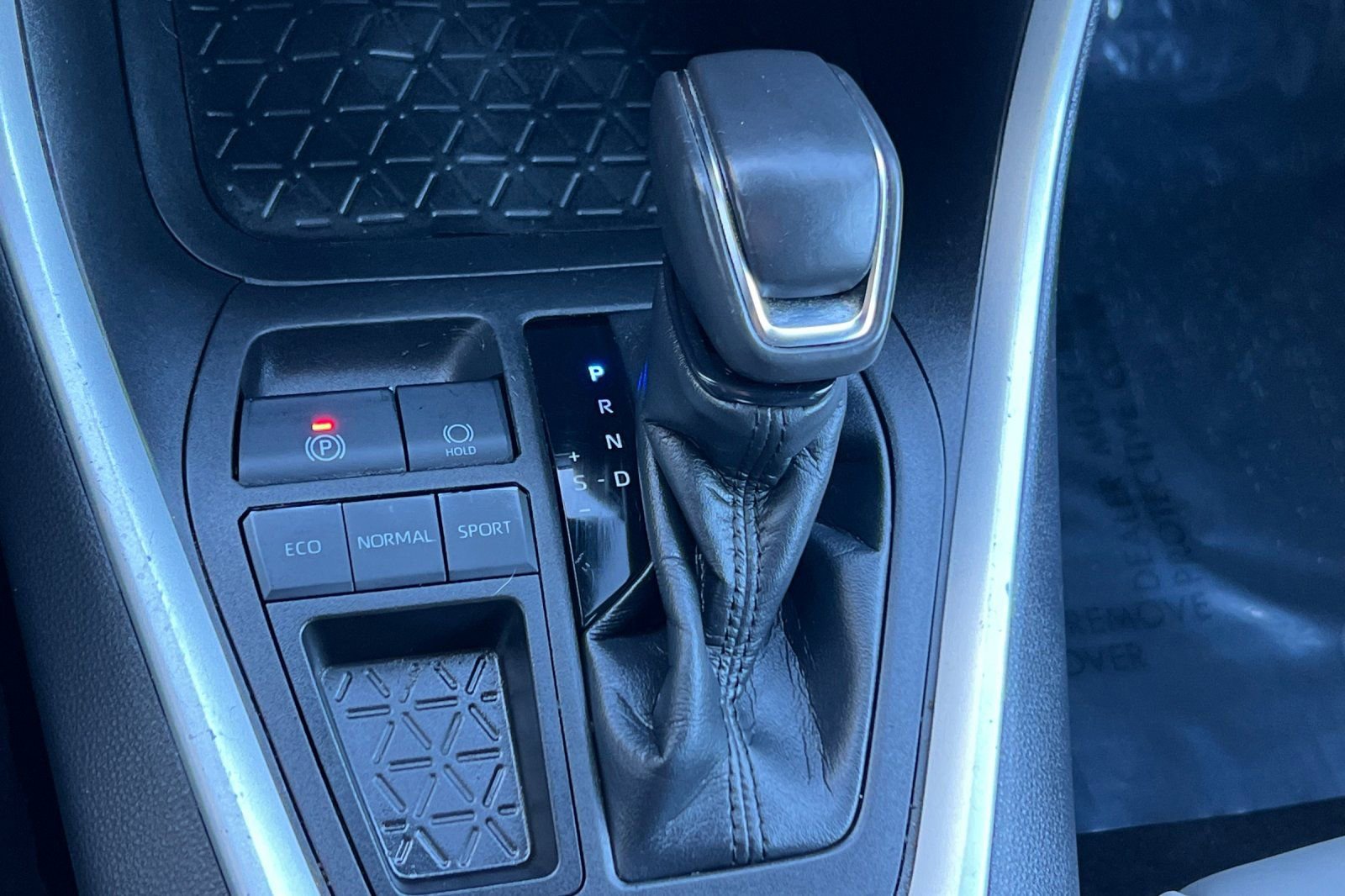 Certified 2022 Toyota RAV4 XLE Premium image 21