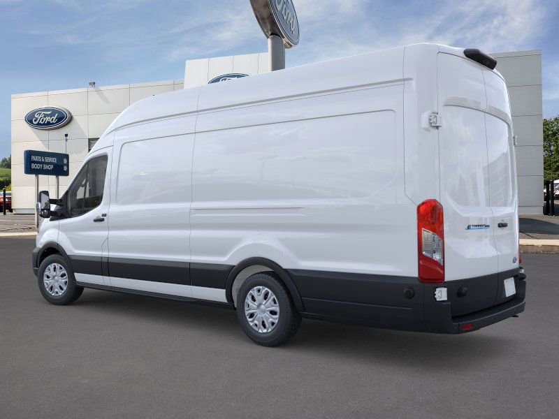 New 2026 Ford E-Transit 148 High Roof Extended image 4