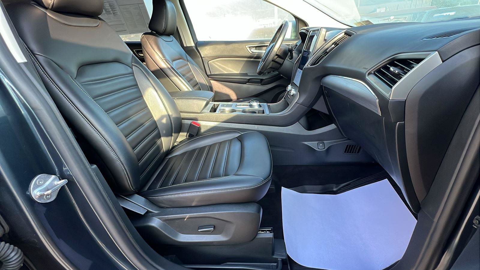 Used 2022 Ford Edge SEL w/ Convenience Package AWD/4WD image 14
