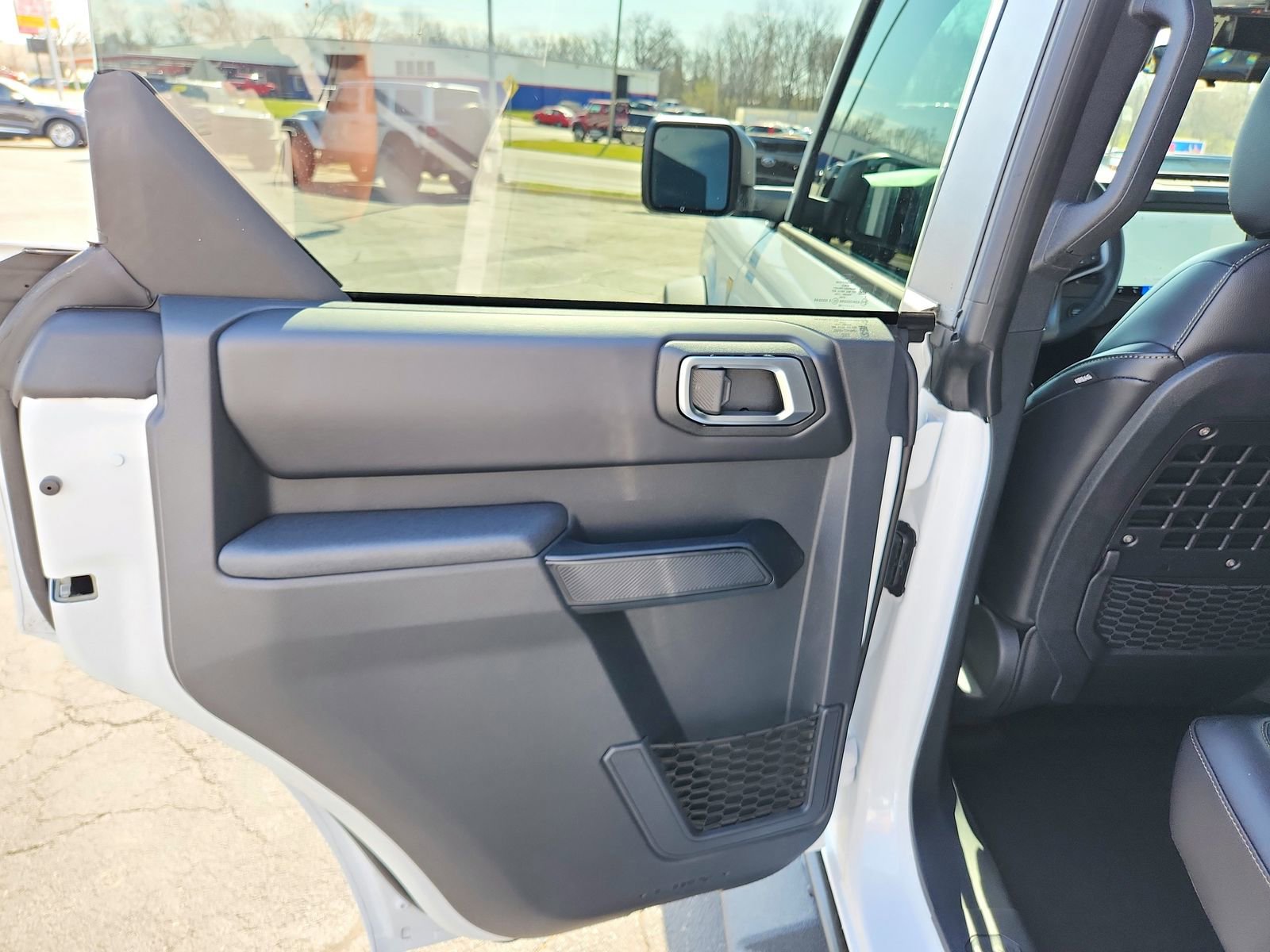 New 2026 Ford Bronco Badlands w/ Sasquatch Package image 25