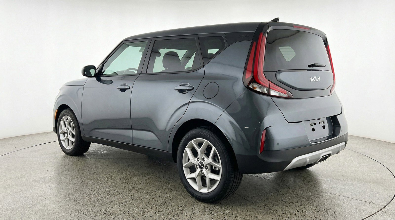 Used 2025 Kia Soul LX w/ LX Technology Package image 6